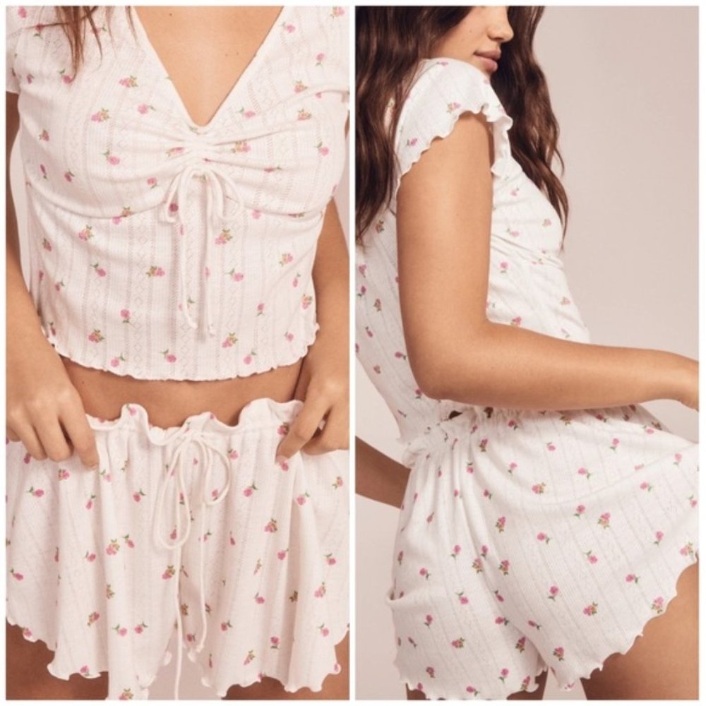 for love and lemons pointelle floral pj shorts L large